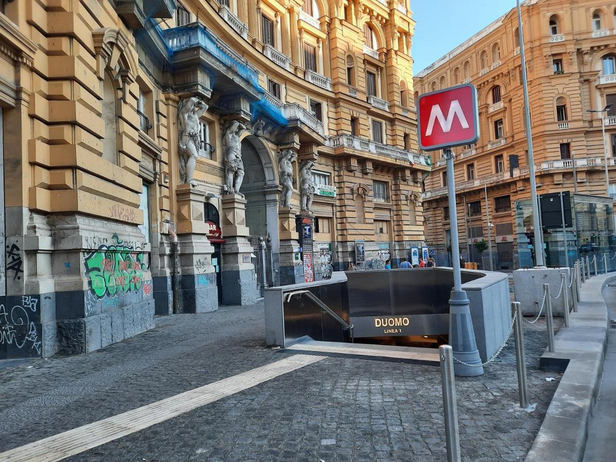 Napoli Central Loft Eksteriør billede