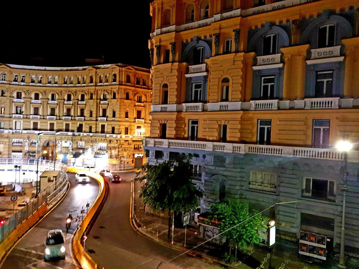 Napoli Central Loft Eksteriør billede