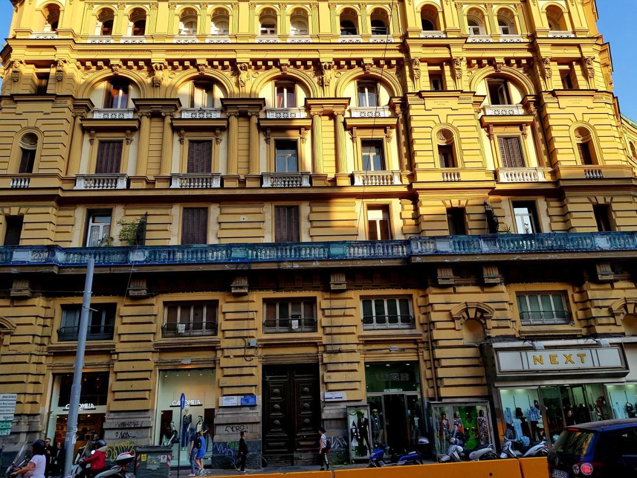 Napoli Central Loft Eksteriør billede